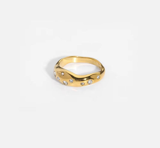 Cz Wave Ring