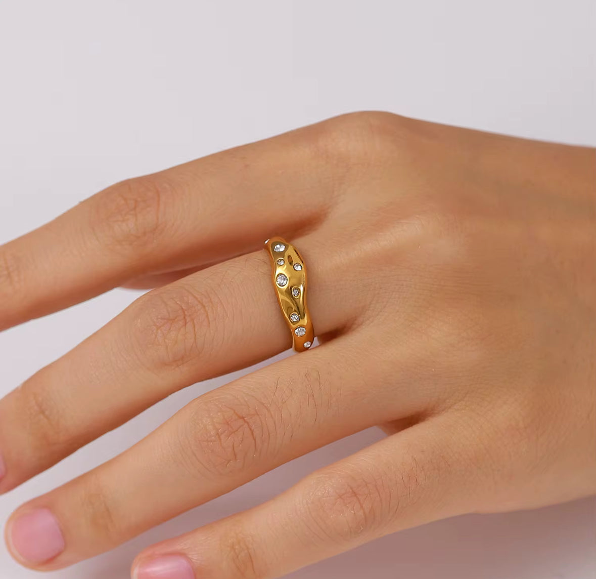 Cz Wave Ring