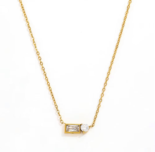Mai Pendant Necklace